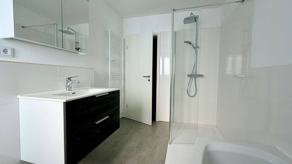 Etagenwohnung Coburg - 4 Zimmer, 85 m&sup2;, 810&euro; | Angebot:26796708