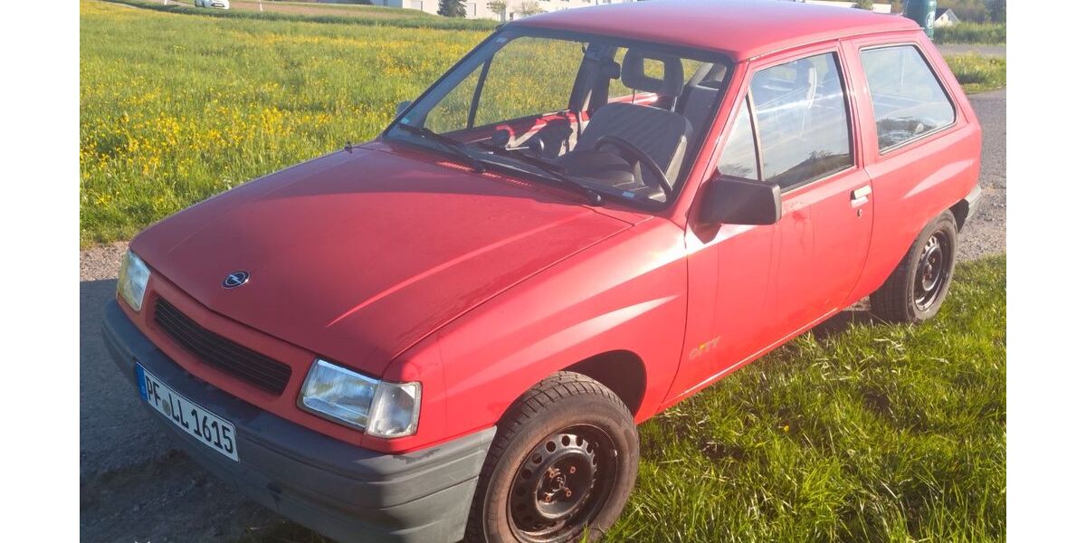 Opel Corsa 91.000 km 5.000 &euro; Wurmberg 75449