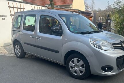 Renault Kangoo 227.780 km 4.700 &euro; Margetshöchheim 97076