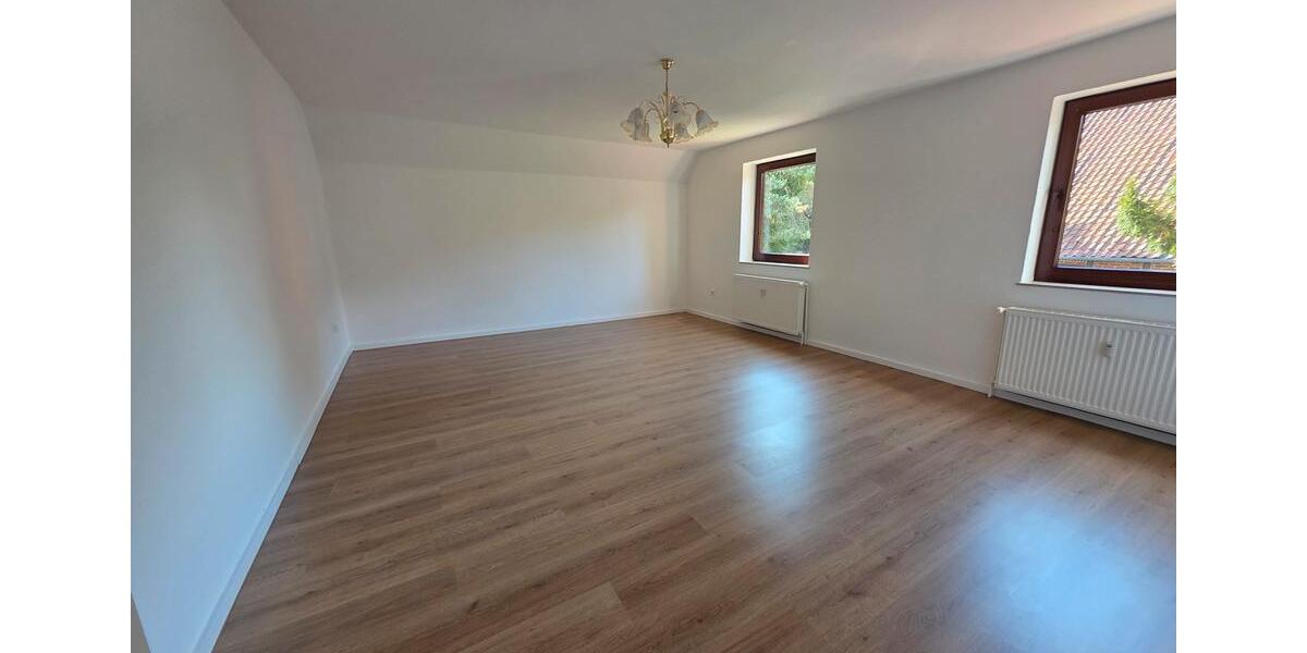 Erdgeschoßwohnung Hohne - 4 Zimmer, 105 m&sup2;, 860&euro; | Angebot:22476643
