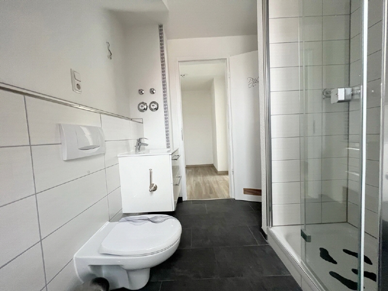 Der Sonne ein Stück näher - 2 Zimmer mit großer Dachterasse - Dachgeschoßwohnung Gotha Mohrenstraße - WE 11 | Angebot:26555000