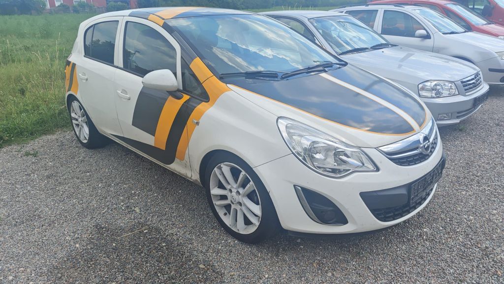 Opel Corsa 75.000 km 3.200 &euro; Regensburg 93055