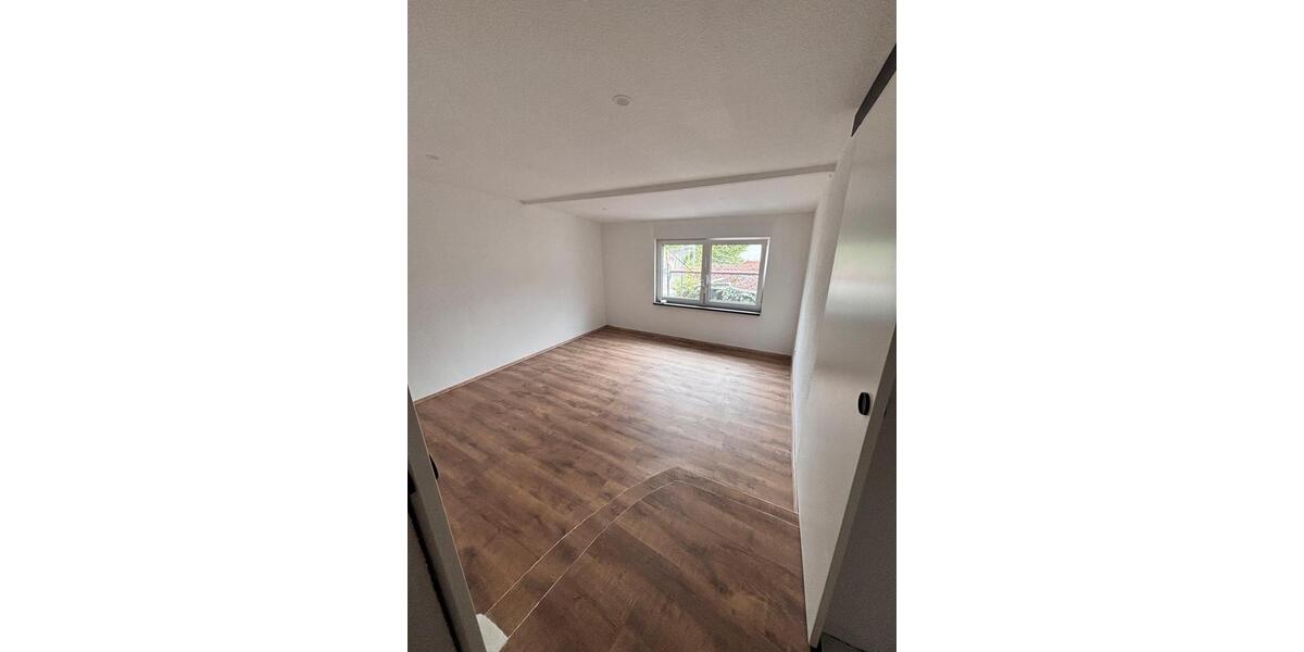 Etagenwohnung Kastellaun - 2 Zimmer, 87 m&sup2;, 830&euro; | Angebot:24756098