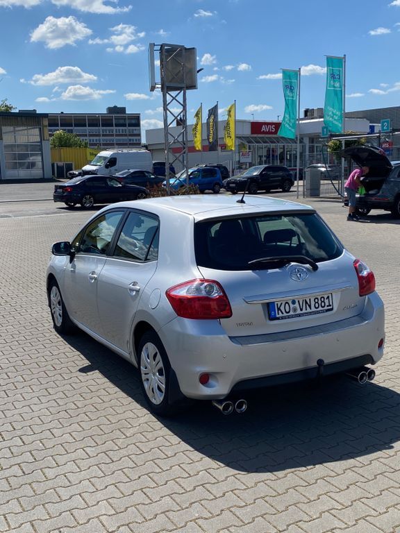 Toyota Auris 154.000 km 4.700 € Koblenz 56073