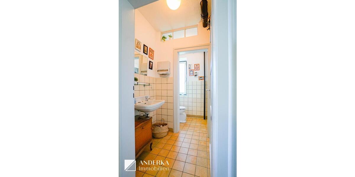 140 m² für Ihr Business! Geräumige und helle Gewerbeeinheit mitten in Günzburg zu vermieten. zimmer