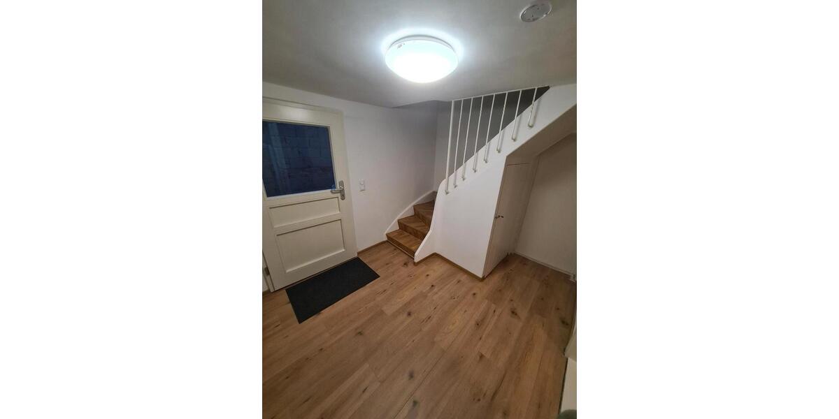 Einfamilienhaus in Triefenstein mit Garage 5 zimmer