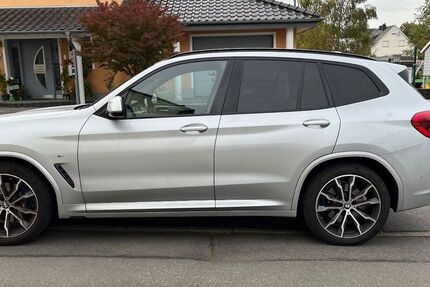 BMW X3 127.000 km 32.900 € Elkenroth 57578