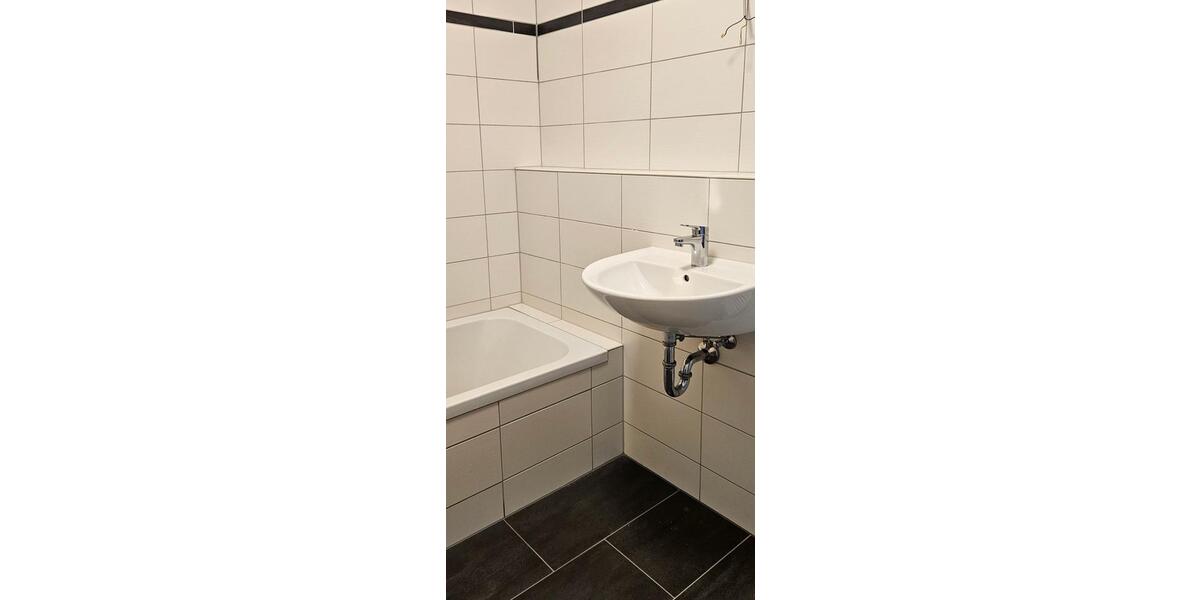 Etagenwohnung Mühlhausen (Thüringen) - 4 Zimmer, 108 m&sup2;, 759&euro; | Angebot:25509038