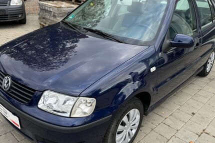 VW Polo 147.000 km 1.499 &euro; Singen 78224