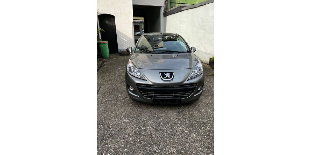 Peugeot 207 150.874 km 2.500 &euro; Gelsenkirchen 45879