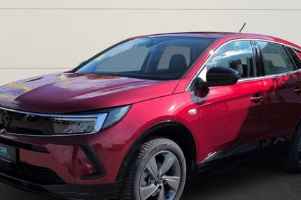 Opel Grandland (X) 5.300 km 26.445 € Gnarrenburg 27442