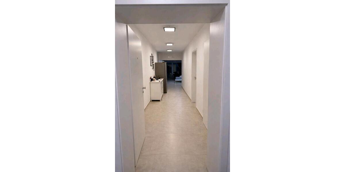 Einfamilienhaus Gütersloh - 2 Zimmer, 96 m&sup2;, 1.250&euro; | Angebot:26021472