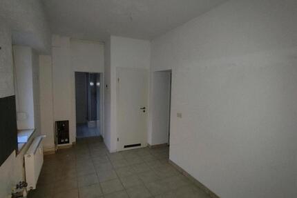 Wohnung Bernburg (Saale) - 2 Zimmer, 40 m&sup2;, 265&euro; | Angebot:25570880