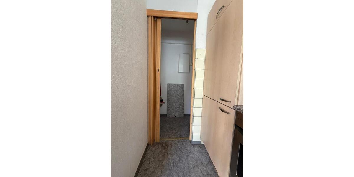 Hochparterre Mitterteich - 2 Zimmer, 45.000&euro; | Angebot:23110025