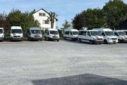 Mercedes-Benz Sprinter 242.000 km 13.300 &euro; Lemgo 32657