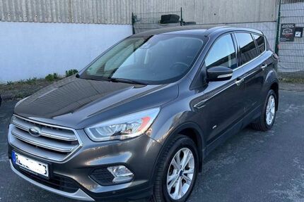Ford Kuga 67.430 km 17.200 &euro; Datteln 45711