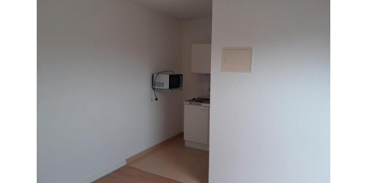 Dachgeschoßwohnung Braunschweig Lehndorf-Watenbüttel - 1 Zimmer, 25 m&sup2;, 80.000&euro; | Angebot:27447218