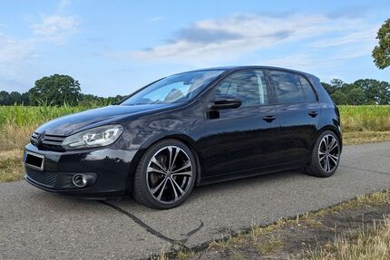 VW Golf 239.000 km 6.100 &euro; Wesendorf 29392