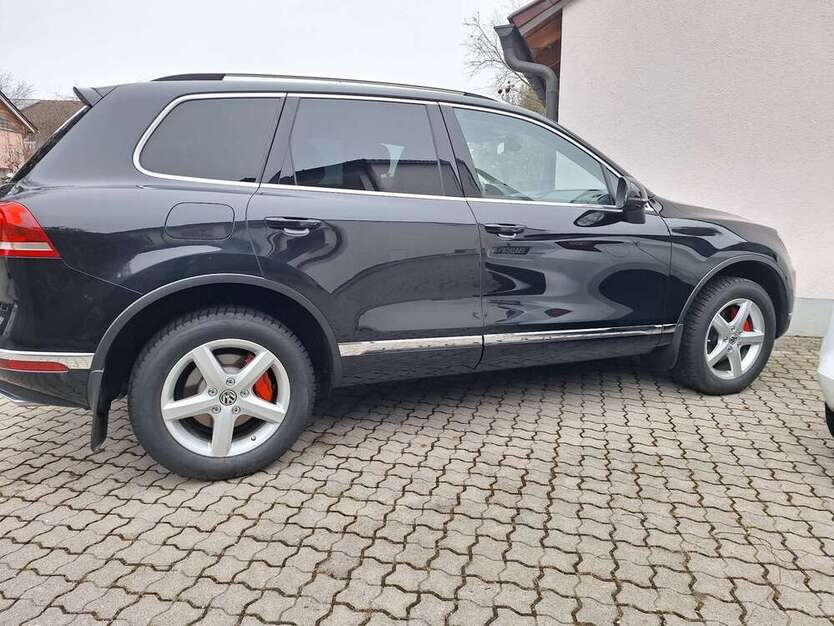 VW Touareg 123.300 km 23.900 € seefeld 82229