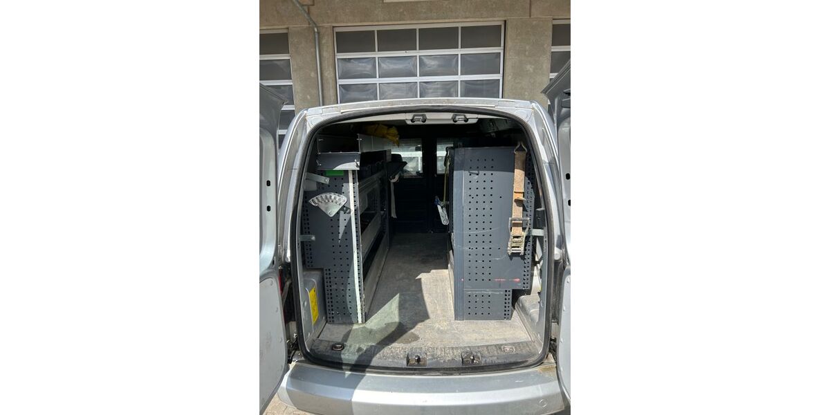 VW Caddy 185.500 km 7.999 &euro; Böhmenkirch 89558