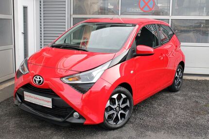 Toyota Aygo (X) 41.280 km 10.900 &euro; Neukirchen-Riebelsdorf 34626