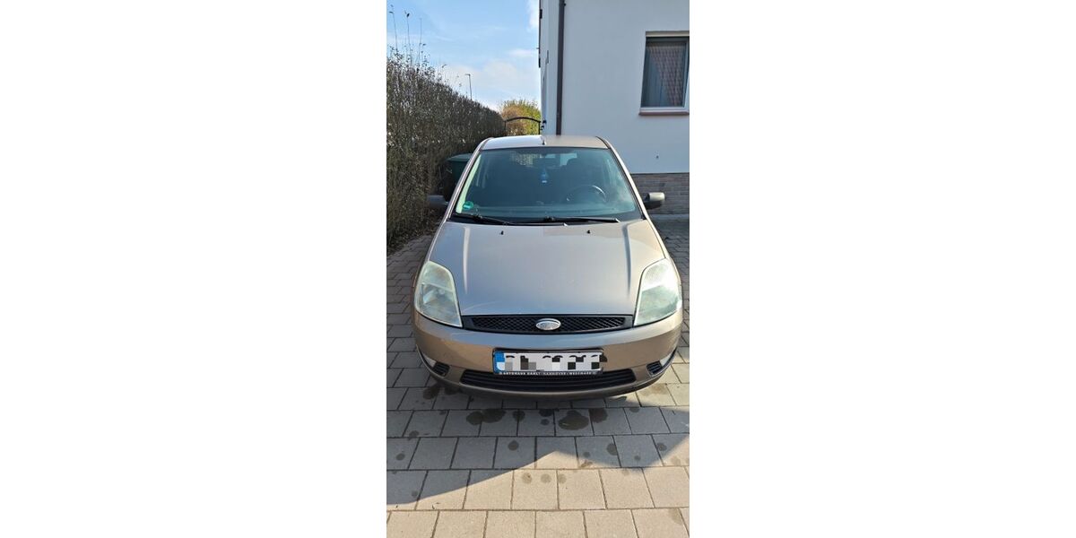 Ford Fiesta 159.000 km 999 &euro; Schlüsselfeld 96132