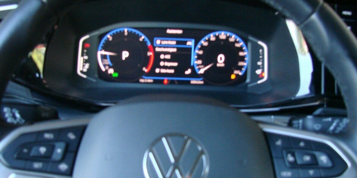 VW T6.1 California 2.0TDi California Beach Camper ACC 49.999 km 64.980 &euro; Falkensee 14612
