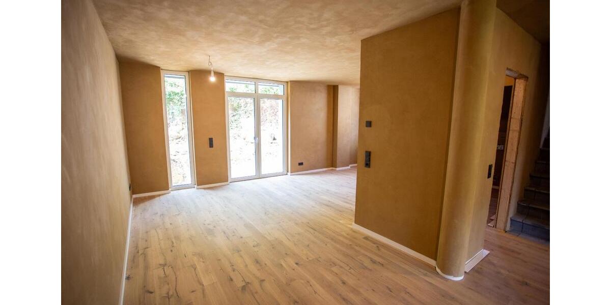 Doppelhaushälfte Stolberg (Rhld.) Gressenich - 5 Zimmer, 250 m&sup2;, 2.300&euro; | Angebot:24274753