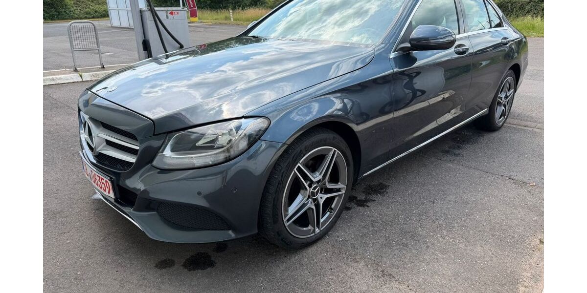 Mercedes-Benz C 180 143.680 km 13.400 &euro; Dreisen 67816