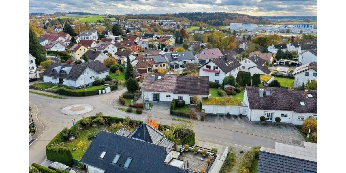 Doppelhaushälfte Pfullendorf - 7 Zimmer, 120 m&sup2;, 359.000&euro; | Angebot:25835067