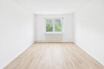 Etagenwohnung Schönfeld - 3 Zimmer, 57 m&sup2;, 319&euro; | Angebot:25686053