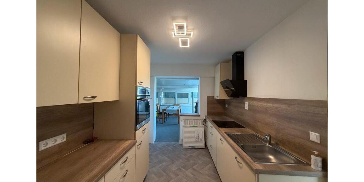 Einfamilienhaus Westheim (Pfalz) - 4 Zimmer, 155 m&sup2;, 1.100&euro; | Angebot:26408776