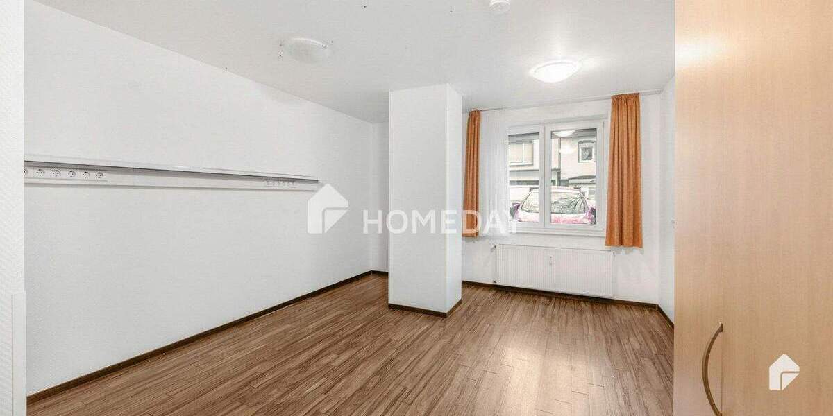 Etagenwohnung Wetter (Ruhr) Alt-Wetter - 6 Zimmer, 228 m&sup2;, 198.000&euro; | Angebot:24544939