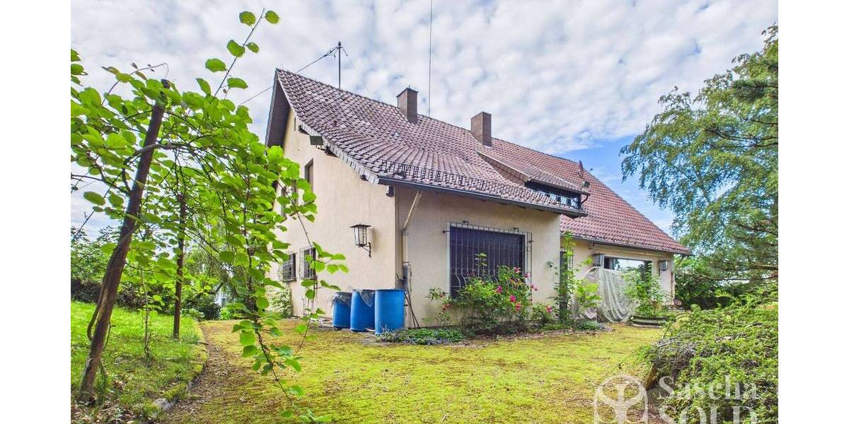 Wohnen mit Weitblick - Großzügiges Anwesen auf weitläufigem Grundstück in Elversberg - Einfamilienhaus Spiesen-Elversberg Spiesen | Angebot:26930946