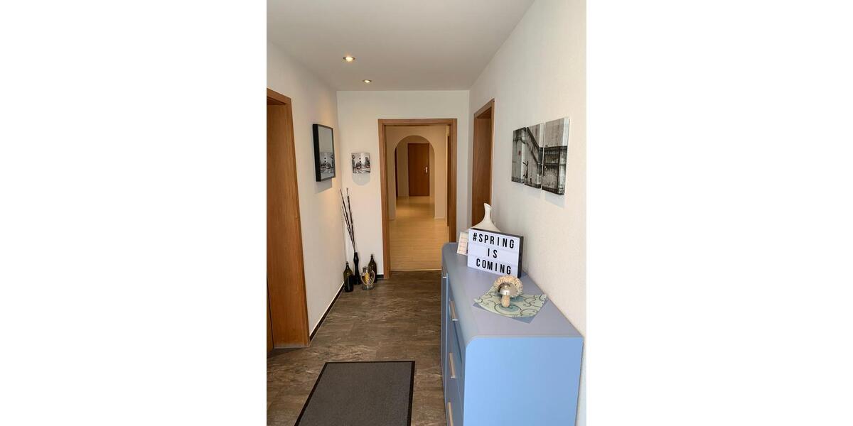 Helle, EG-WOHNUNG in 2-Familienhaus, Blick ins Wiesental 3 zimmer