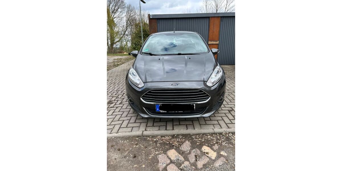 Ford Fiesta 188.000 km 4.200 &euro; Söllingen 38387