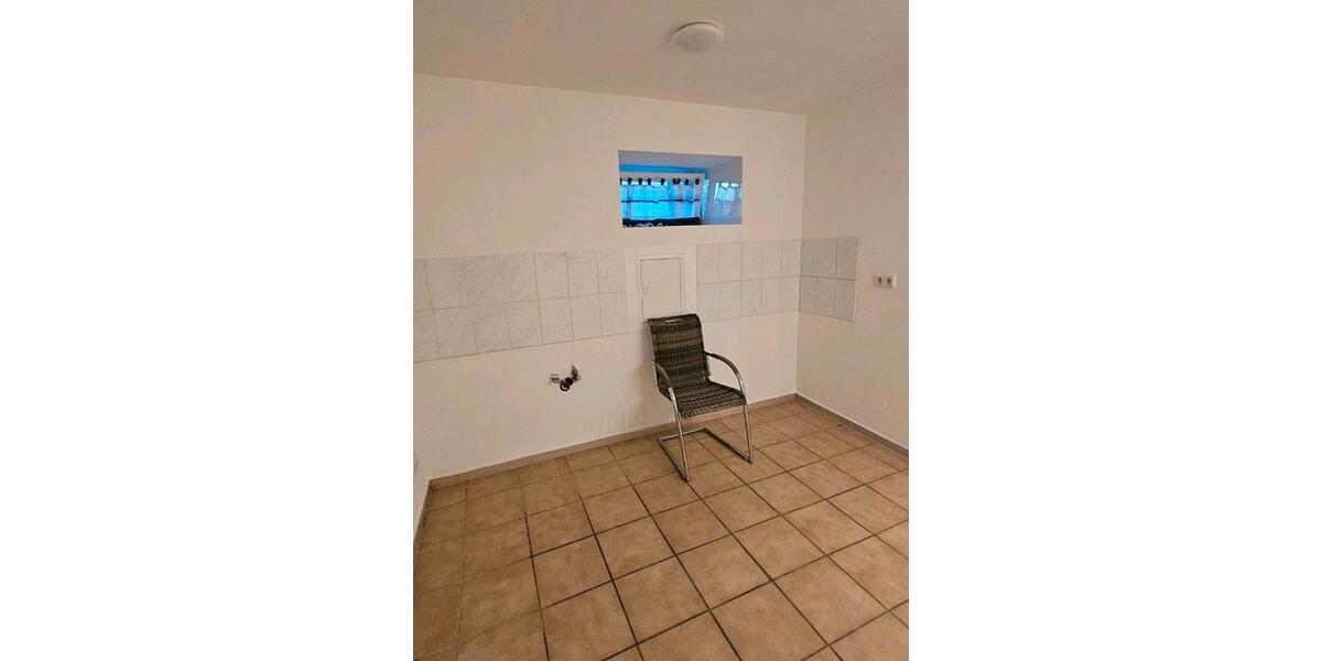 Etagenwohnung Anröchte - 1 Zimmer, 60 m&sup2;, 700&euro; | Angebot:26223521