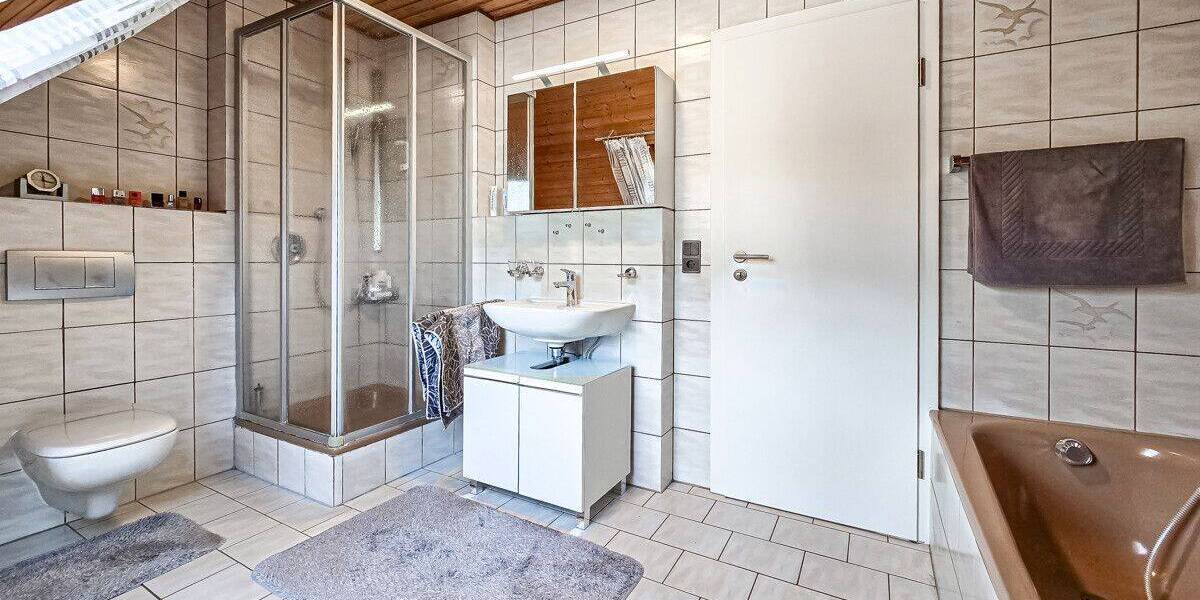 Mehrfamilienhaus, Wohnhaus Kehl Bodersweier - 6 Zimmer, 191 m&sup2;, 429.000&euro; | Angebot:26806761