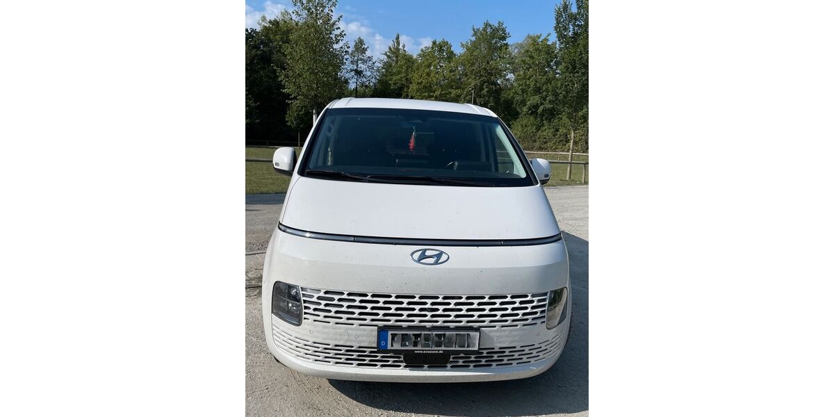 Hyundai STARIA 97.000 km 29.800 &euro; Ortenburg 94496