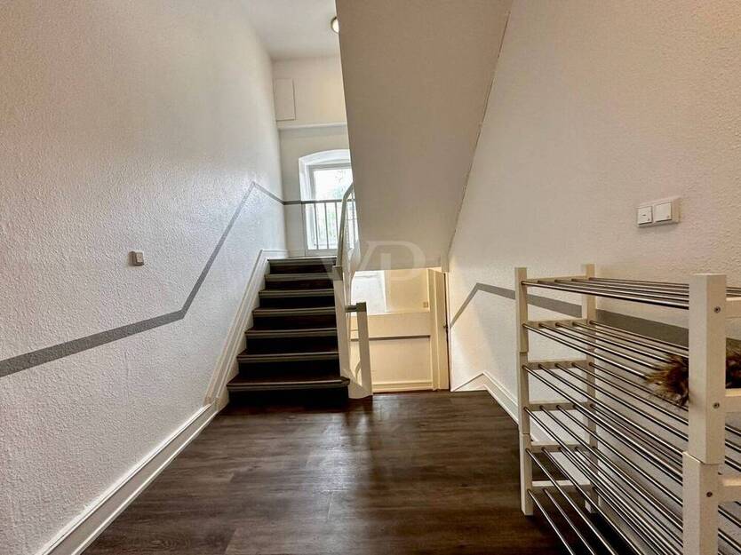 Einzigartige Altbauwohnung mit Terrasse und Garten im 1. Obergeschoss 2 zimmer