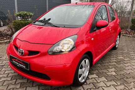 Toyota Aygo (X) 99.850 km 3.680 &euro; Augsburg 86154
