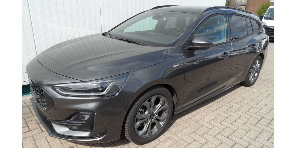 Ford Focus 13.900 km 22.500 &euro; Georgsmarienhütte 49124