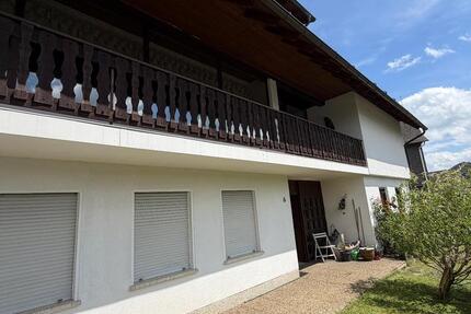 Haus Biedenkopf - 6 Zimmer, 234 m&sup2;, 219.000&euro; | Angebot:26963648