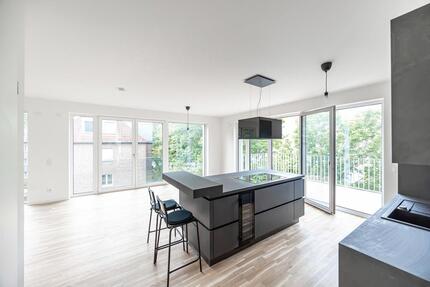 Moderne 4-Zimmer-Wohnung mit Aufzug und Balkon in Münster