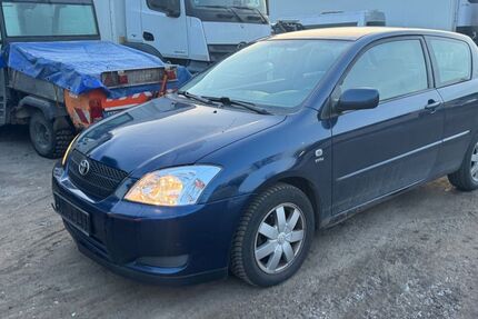 Toyota Corolla 225.000 km 800 &euro; Stelle 21435