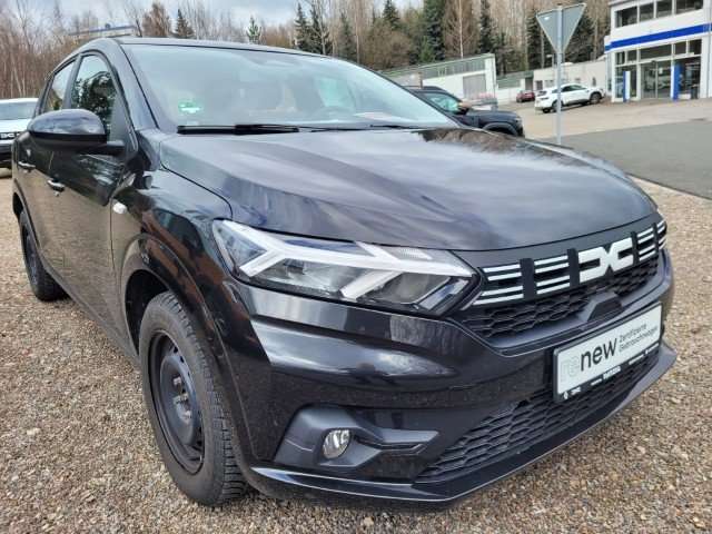 Dacia Sandero 7.165 km 14.330 &euro; Freiberg 09599
