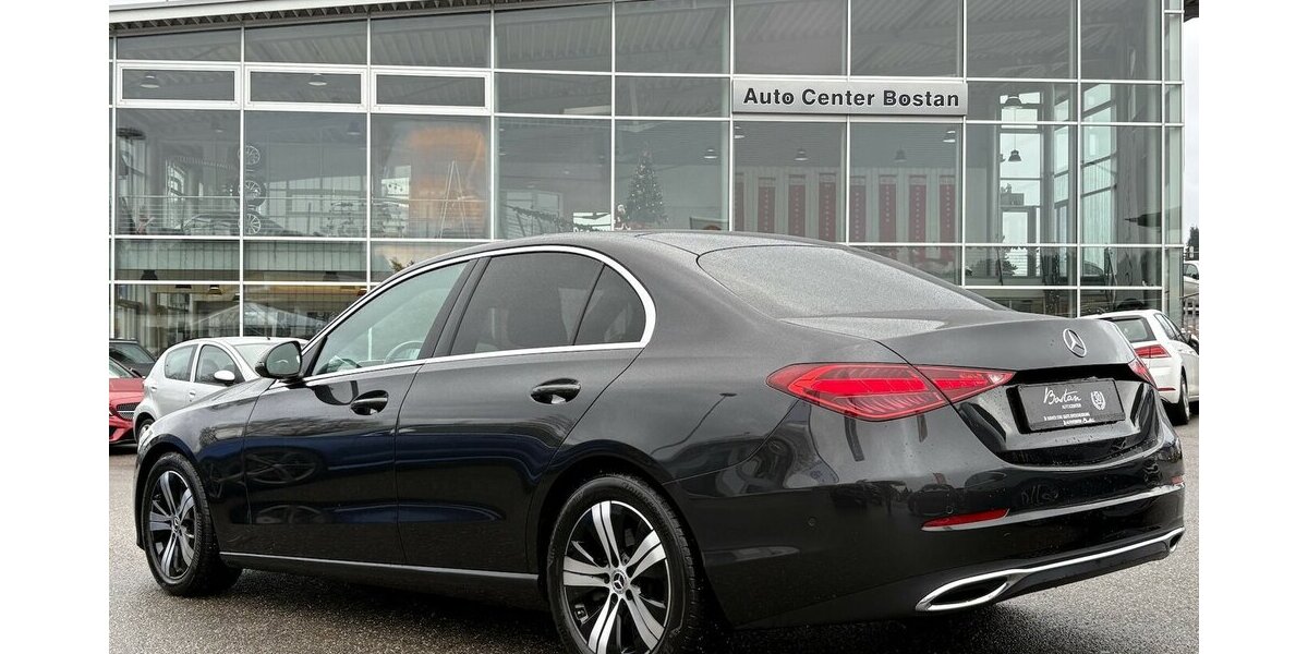 Mercedes-Benz C 200 d/AVANTGARDE/KAMERA/BURMESTER/LED/1.HAND 85.974 km 29.900 &euro; Villingen-Schwenningen 78054