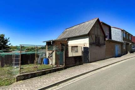 Uriges Einfamilienhaus mit Potenzial in Horsmar 3 zimmer