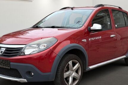Dacia Sandero 110.743 km 3.199 € Berlin 12681