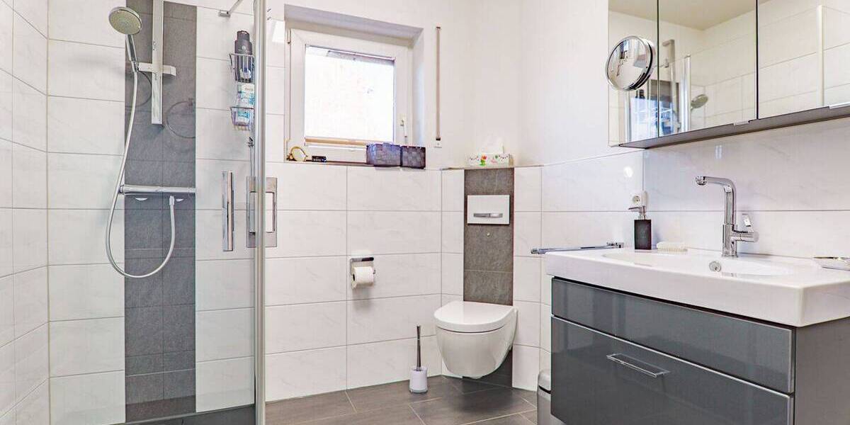 Einfamilienhaus Cadenberge - 6 Zimmer, 183 m&sup2;, 299.000&euro; | Angebot:26417536